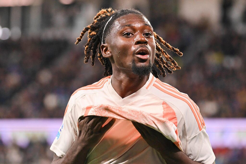 koné