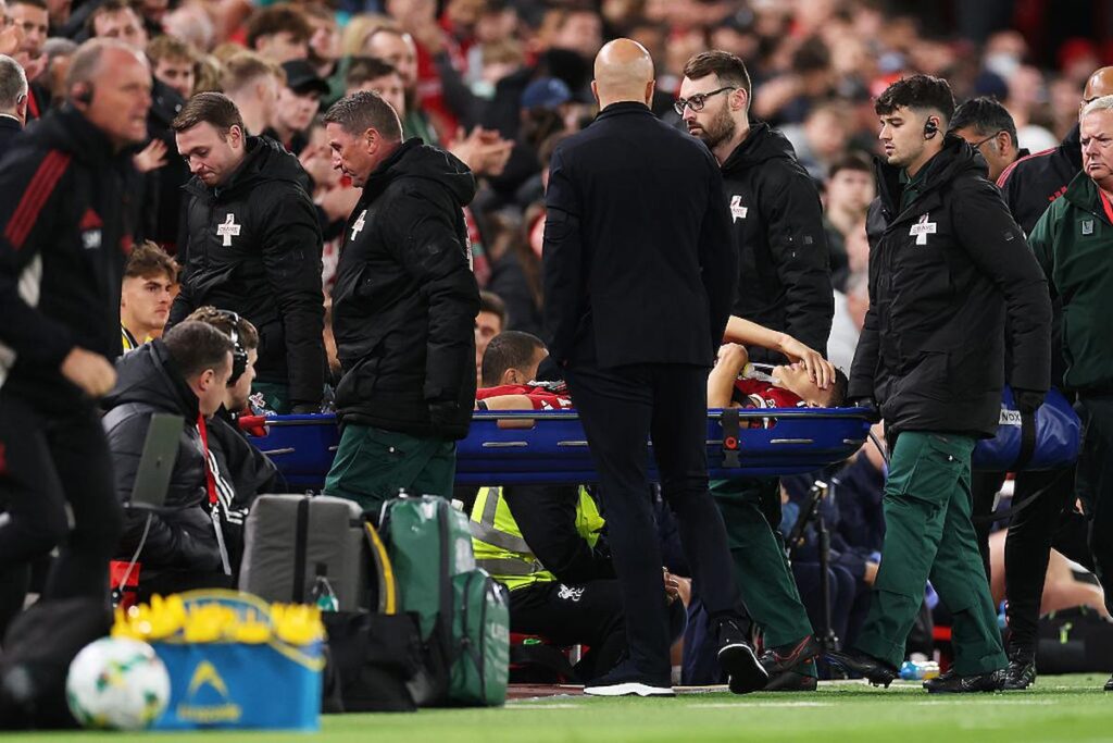 leoni infortunio liverpool