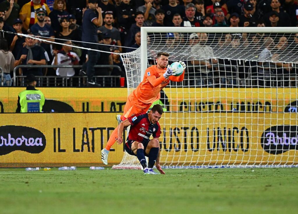 belotti cagliari martinez