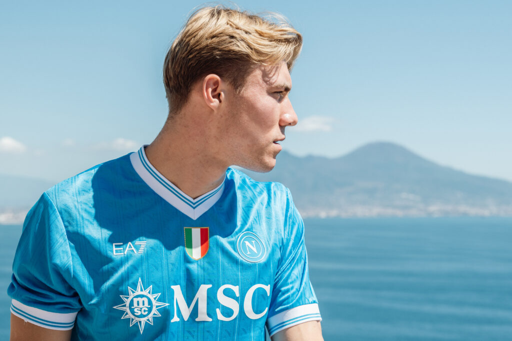 SSC Napoli Unveil New Signings  Eljif Elmas And Rasmus Hojlund