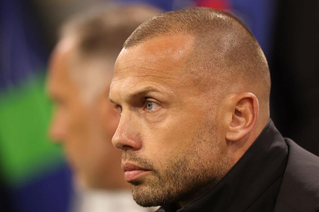 heitinga ajax inter