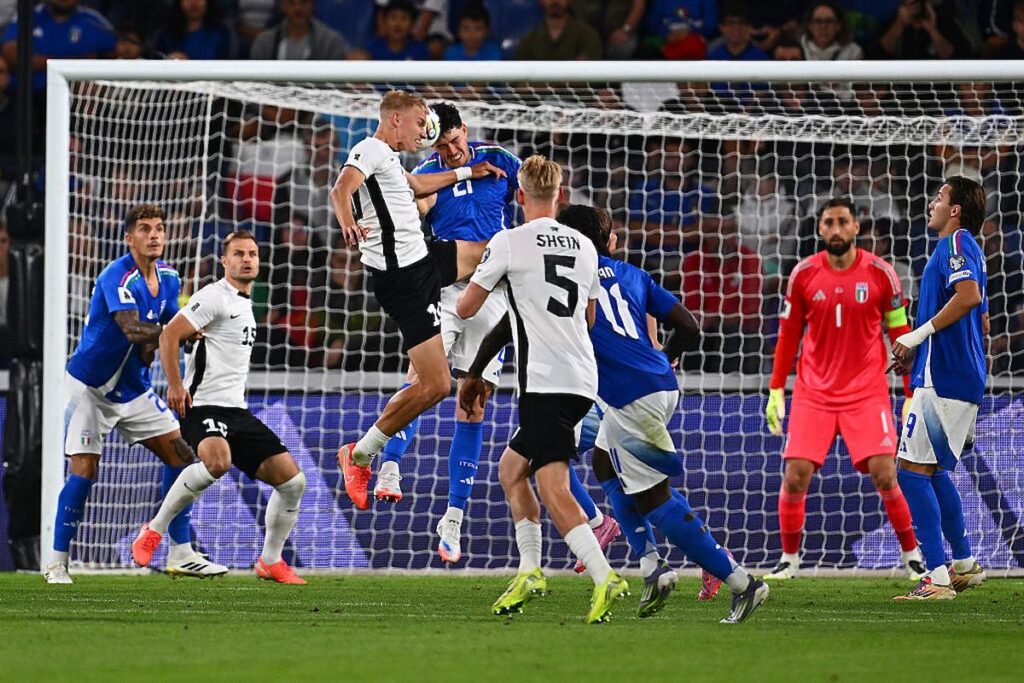 bastoni gol italia