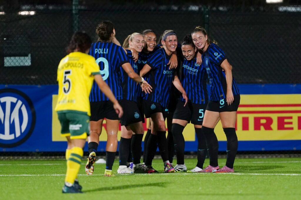 FC Internazionale v Hibernian FC - Training UEFA Europa Cup Women
