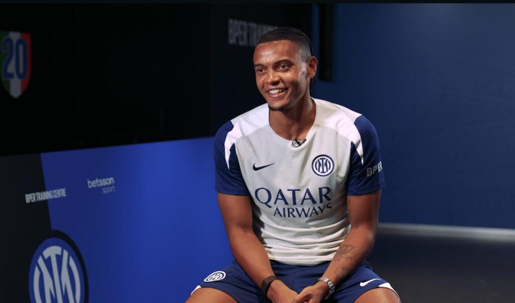 DAZN-Calcio-Akanji-Sono-venuto-all-Inter-perché-è-uno-dei-migliori-club-in-Europa--09-11-2025_09_42_PM