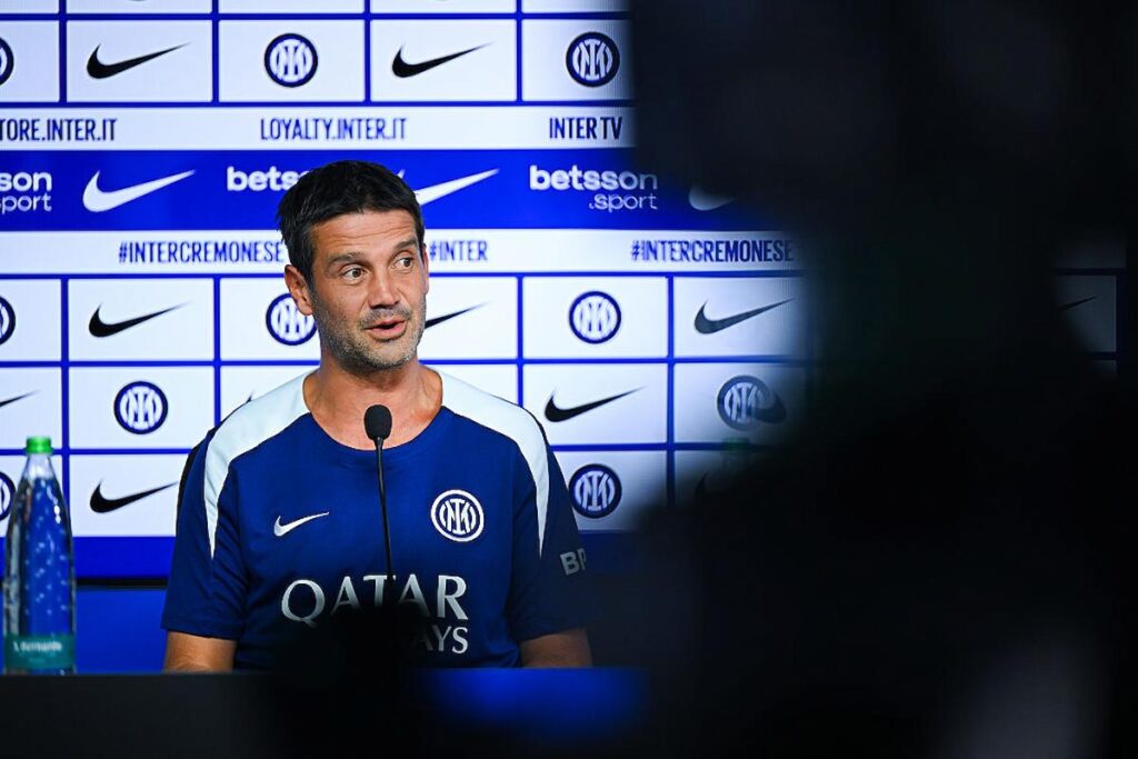 chivu conferenza appiano inter cremonese