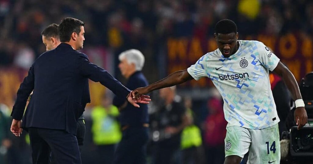 chivu bonny (1)