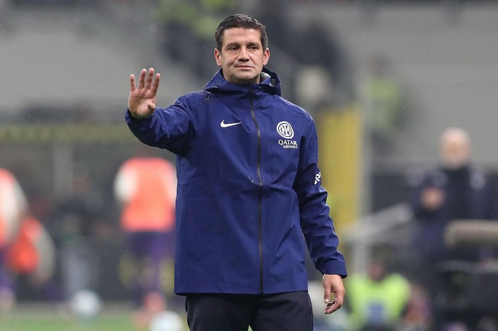 chivu (3)