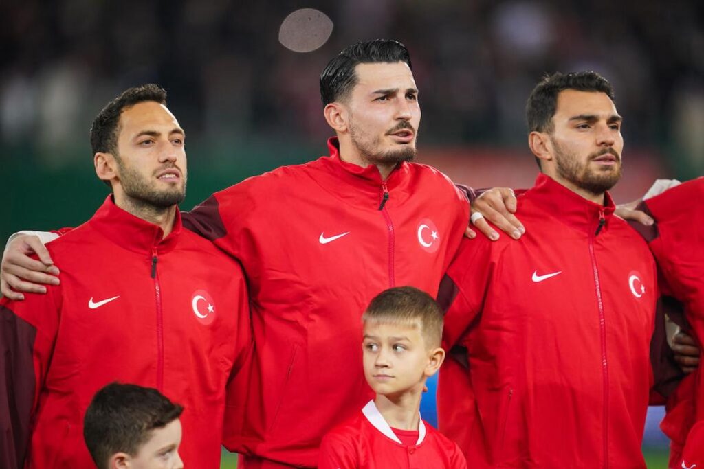 calhanoglu turchia cakir