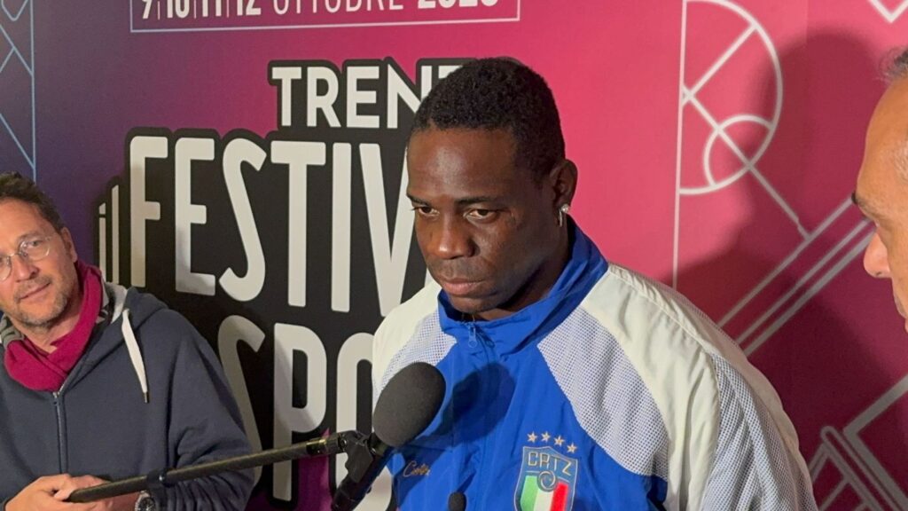 Balotelli post