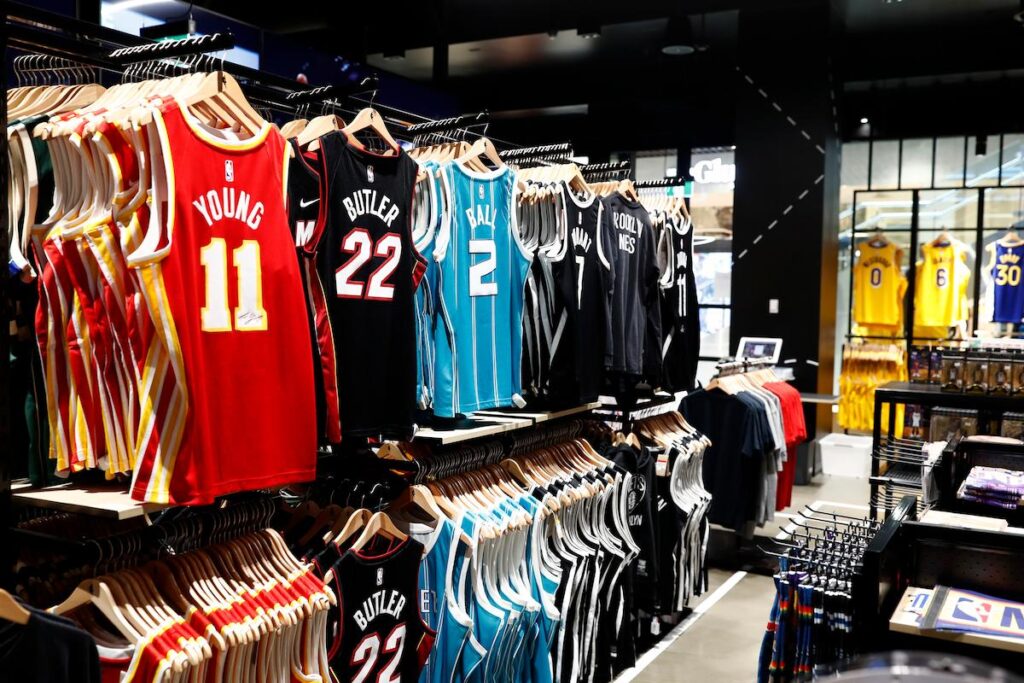 Store Nba