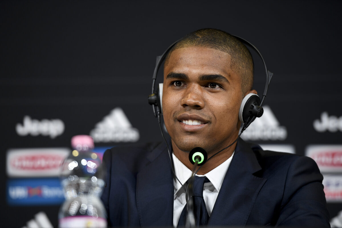 Juventus Unveils New Signing Douglas Costa