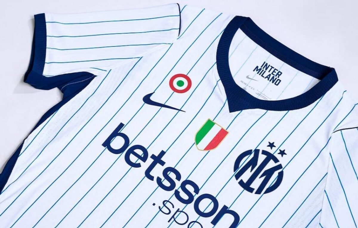 KIT AWAY