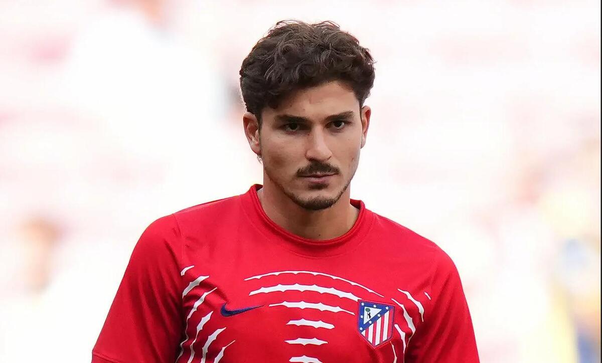 Atlético durissimo su Julián Alvarez