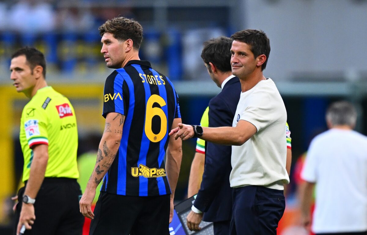 Stones Chivu