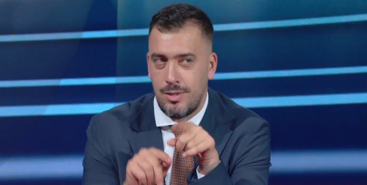 Pressing-Domeniva-23-agosto-Video-Mediaset-Infinity-08-24-2026_07_48_AM