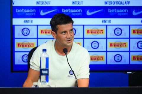 chivu (4)