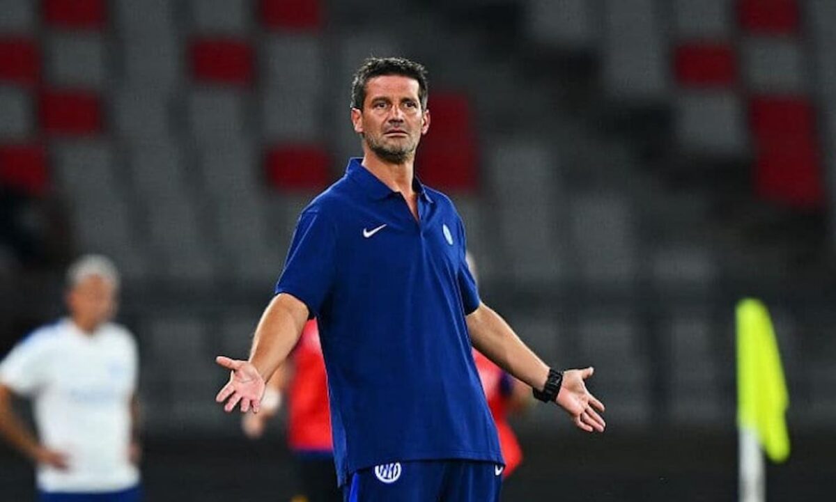 chivu vs betis (1)