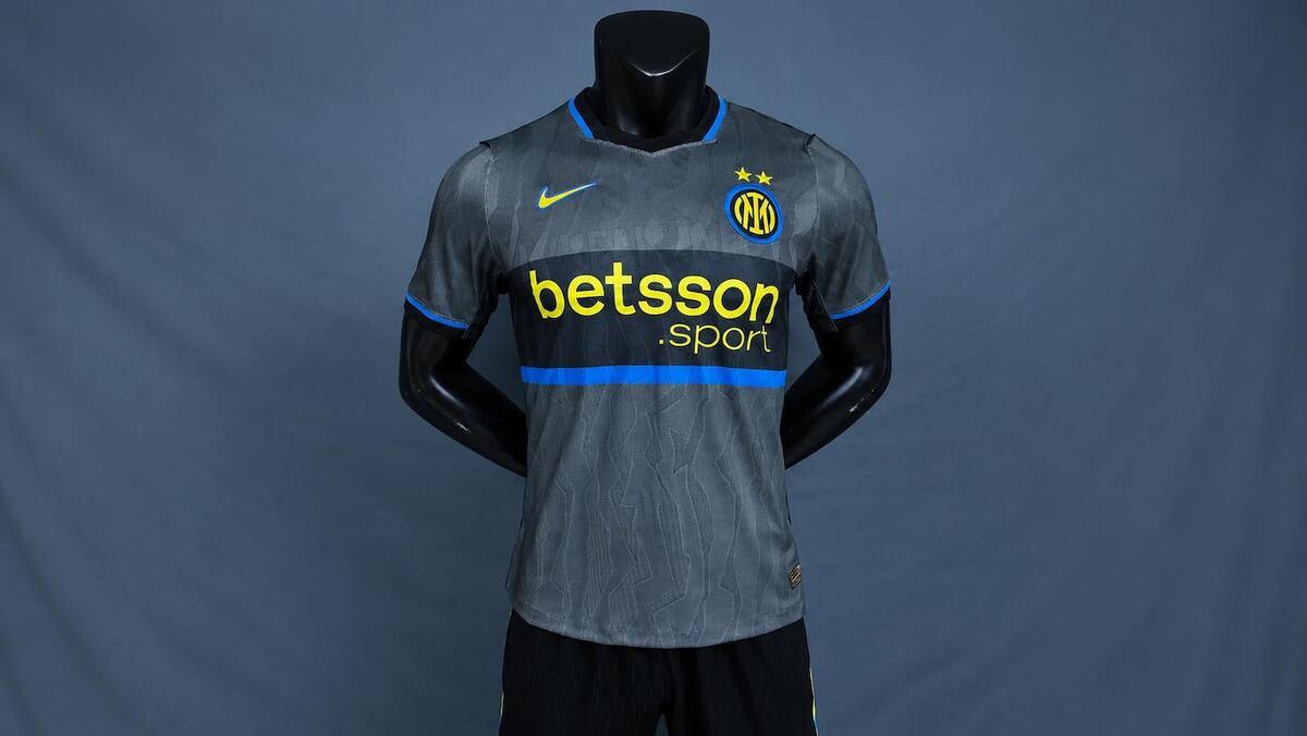 terza maglia Inter
