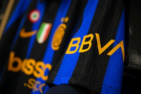 Inter Home Kit 26-27