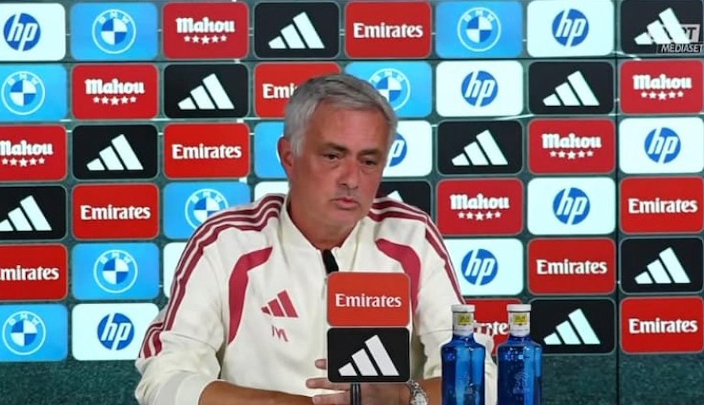 mourinho inter derby milano blocco basso (1)