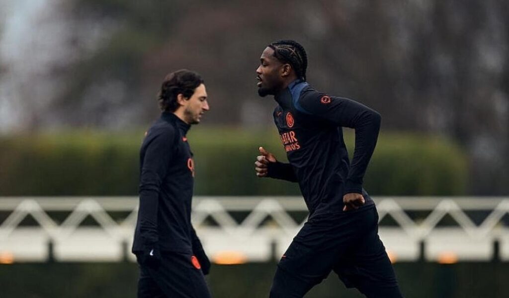 thuram darmian allenamento champions (1)