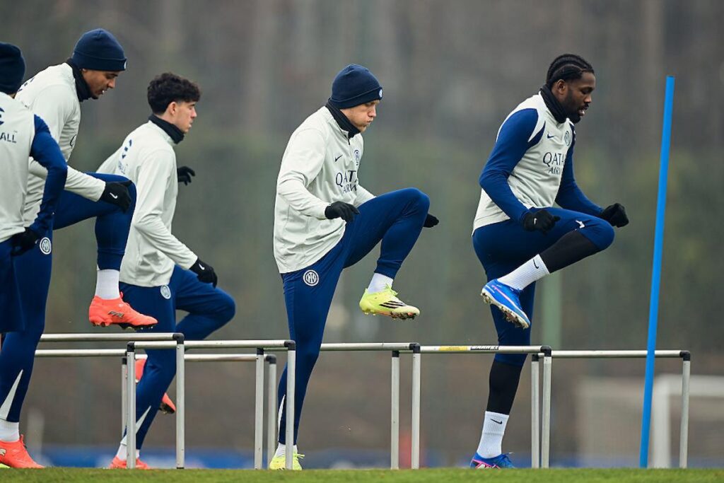 zielinski allenamento bastoni thuram