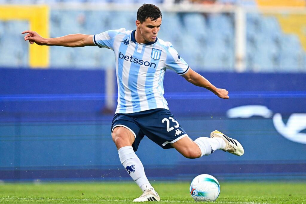 Racing prende Valentin Carboni