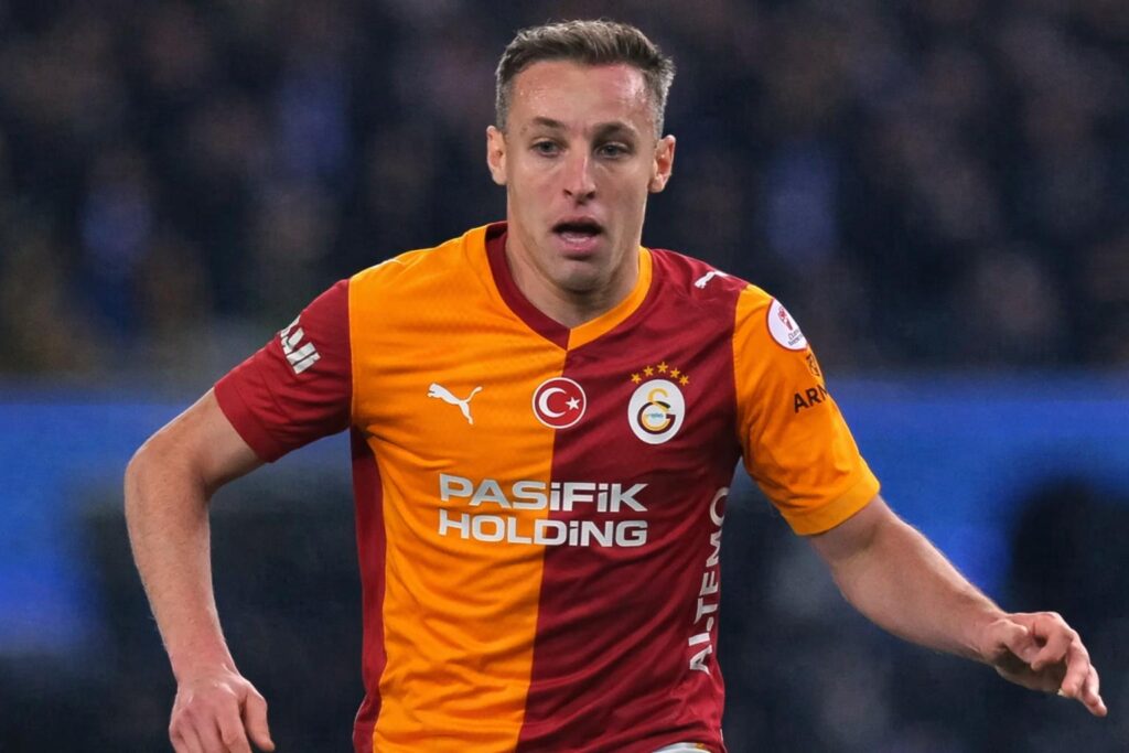 Assalto Galatasaray a Frattesi