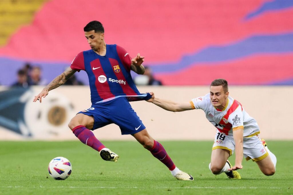 barcellona cancelo