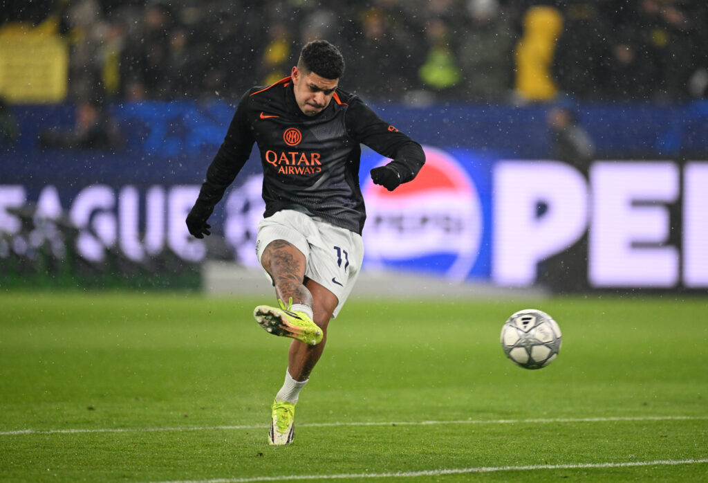 Borussia Dortmund v FC Internazionale Milano - UEFA Champions League 2025/26 League Phase MD8