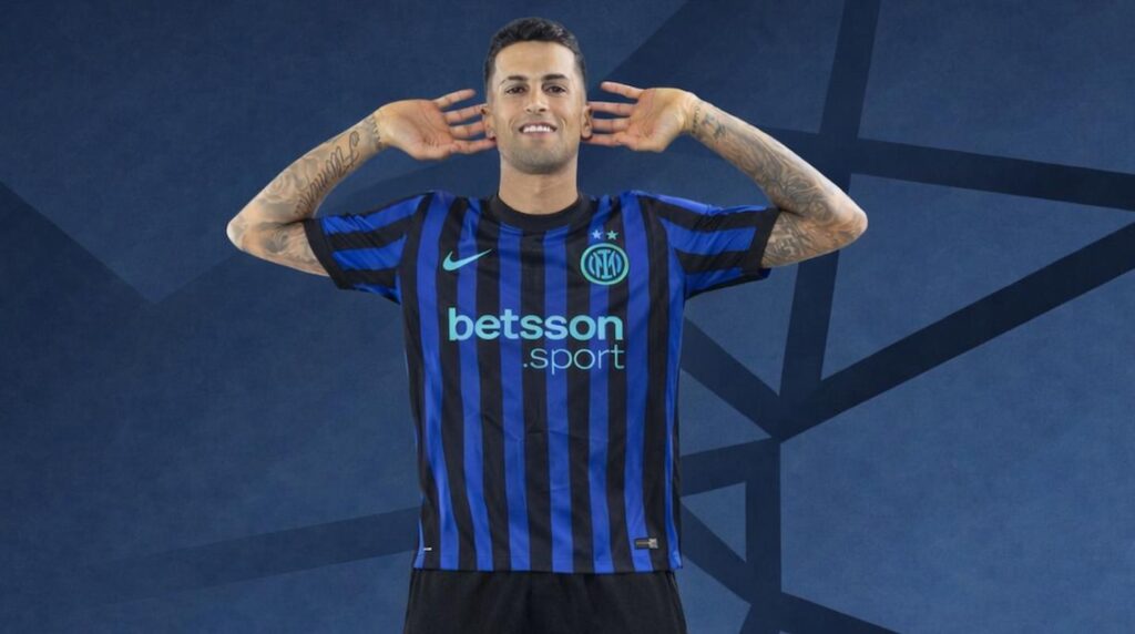 Cancelo in maglia Inter