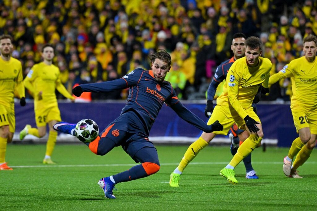 FK Bodo/Glimt v FC Internazionale Milano - UEFA Champions League 2025/26 League Knockout Play-off First Leg