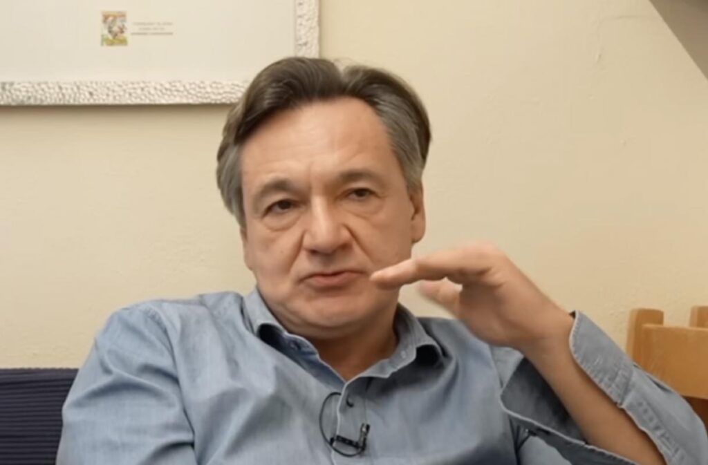 Caressa