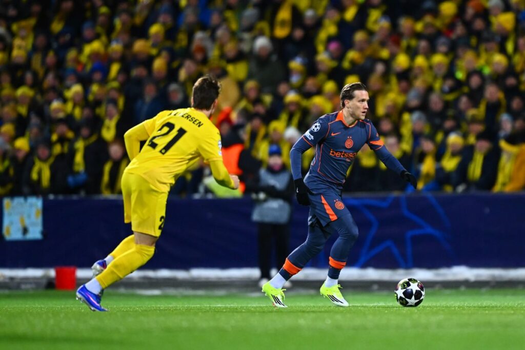 FK Bodo/Glimt v FC Internazionale Milano - UEFA Champions League 2025/26 League Knockout Play-off First Leg