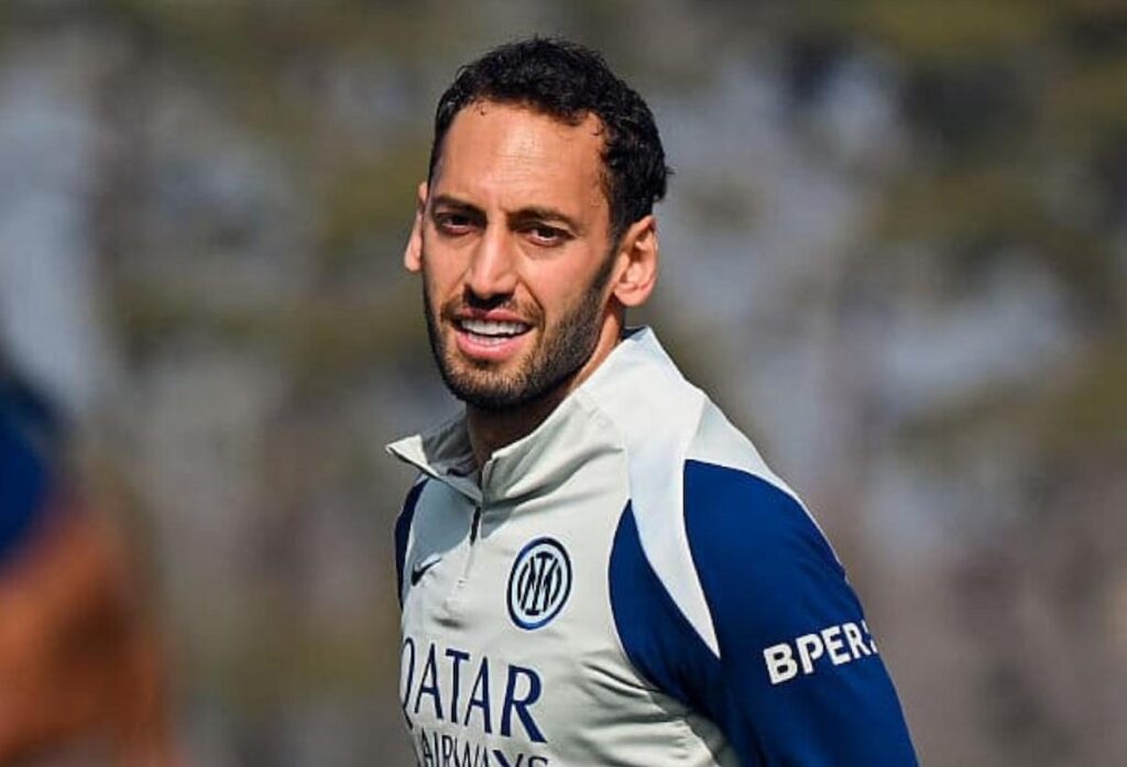 calhanoglu allenamento (1)