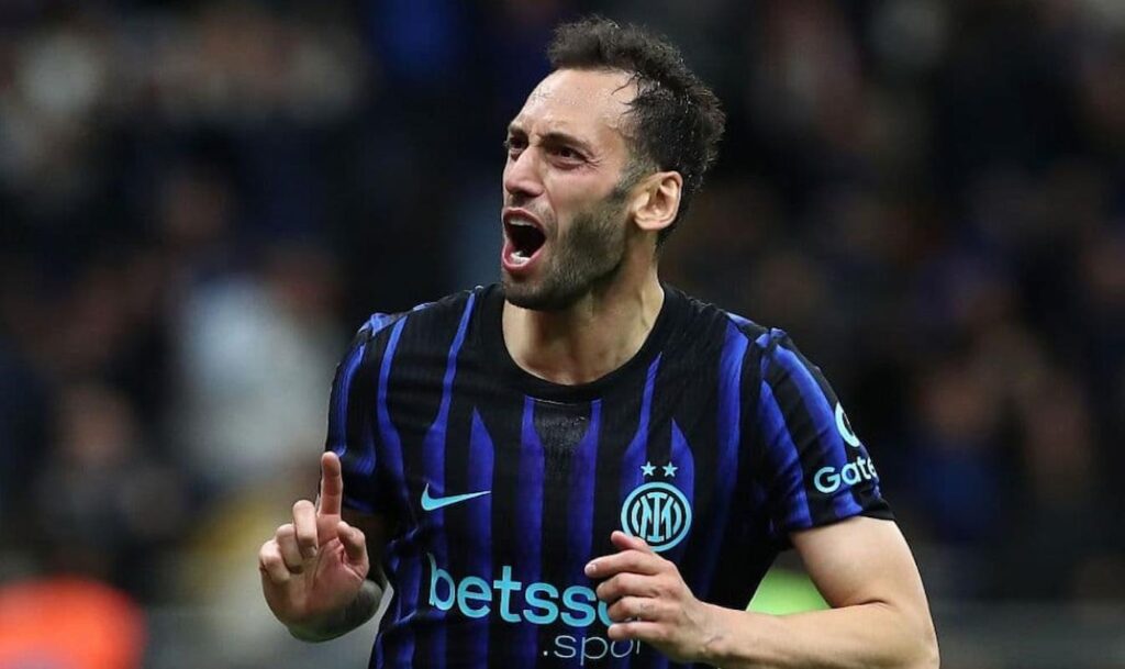 Inter Calhanoglu