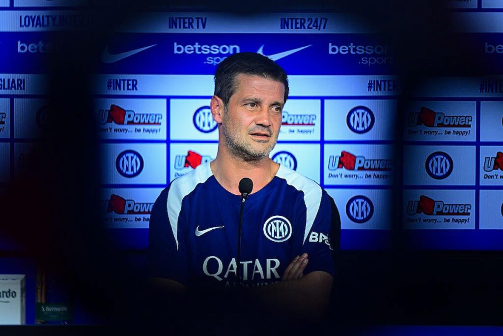 chivu conferenza inter cagliari