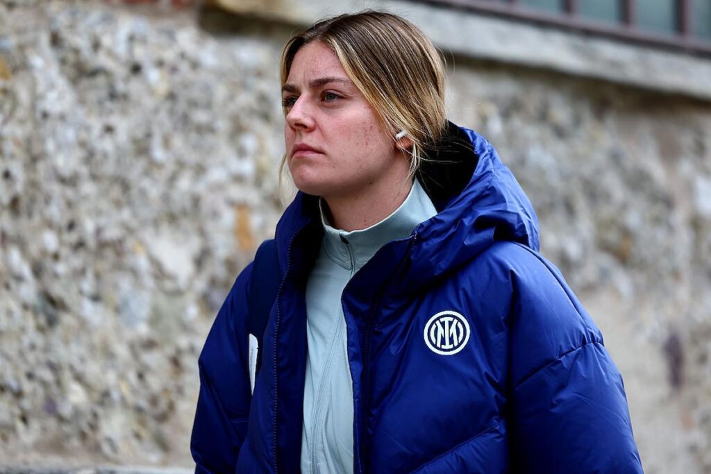 Ívarsdóttir inter women