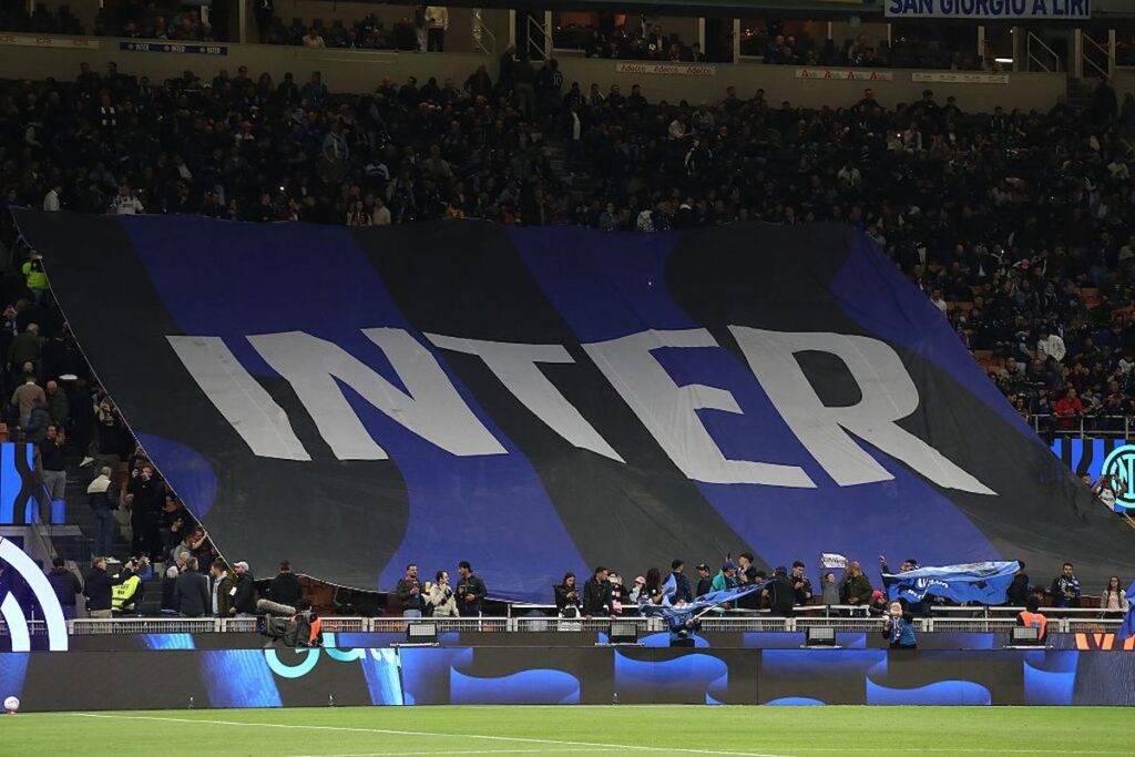 coppa inter como tifosi scritta (1)
