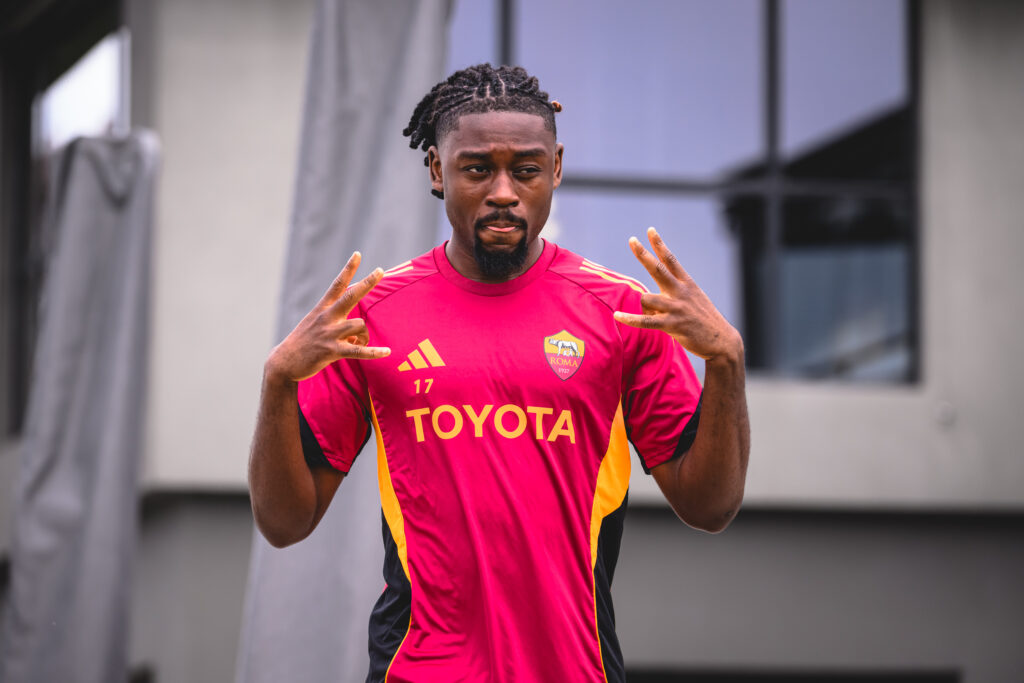 Koné