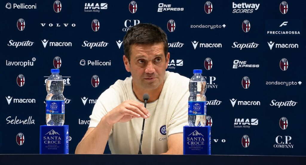 Chivu parla di Diouf