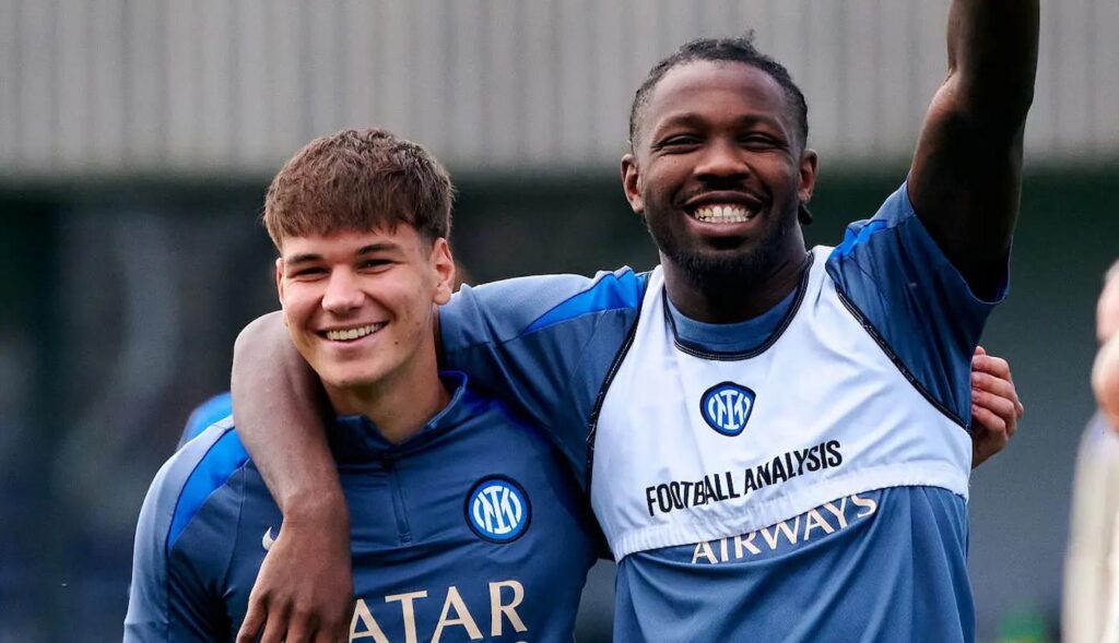 Thuram con Topalovic
