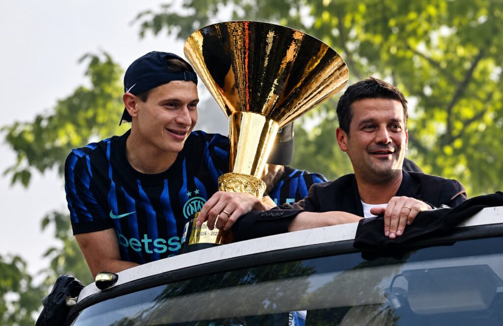 Barella Chivu