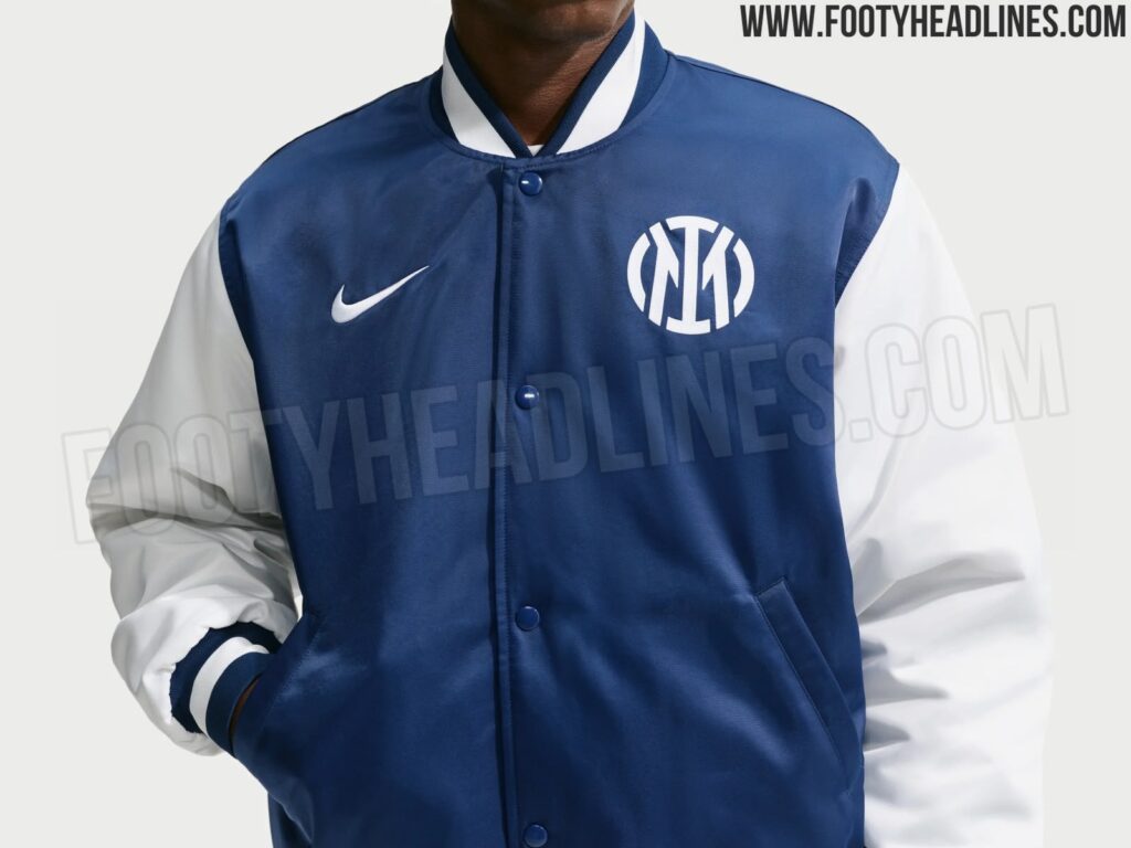 Nuova giacca Nike