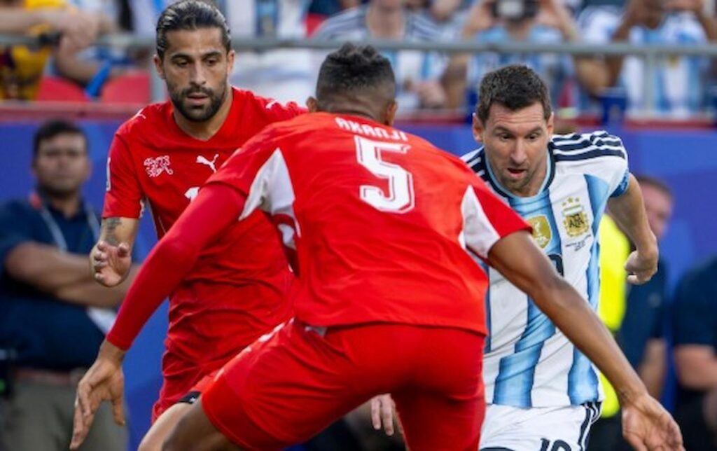 akanji vs messi (1)